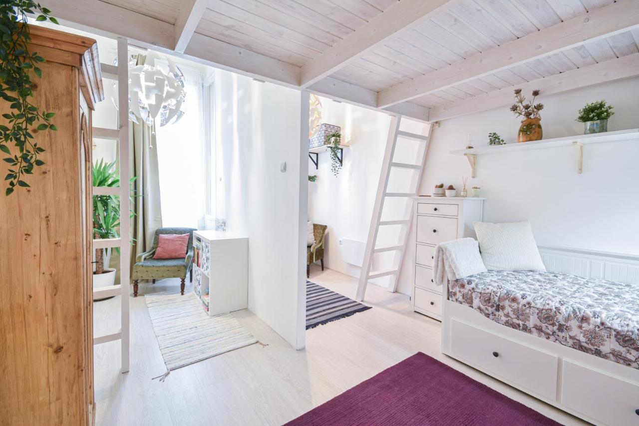 Carl Lutz River Side Danube Apartament